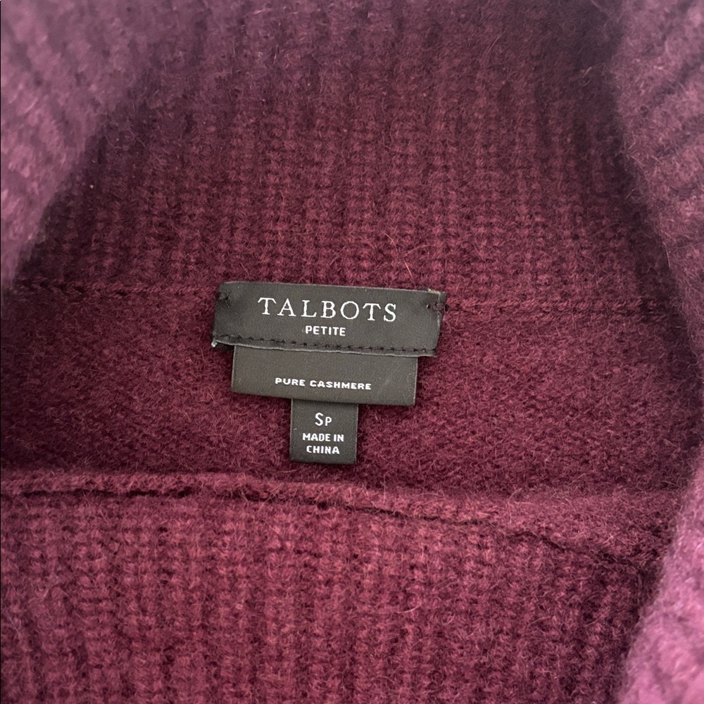Talbots Cashmere‎ Cable Knit 
Women's Sweater Size SP - Picture 5 of 9